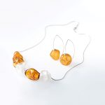 Life Collection Set of Necklace and Earrings Amber